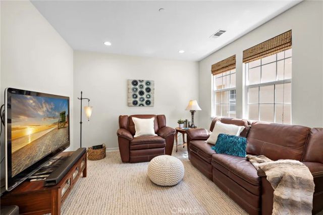 110 Plaza Via Sol, San Clemente, CA 92673