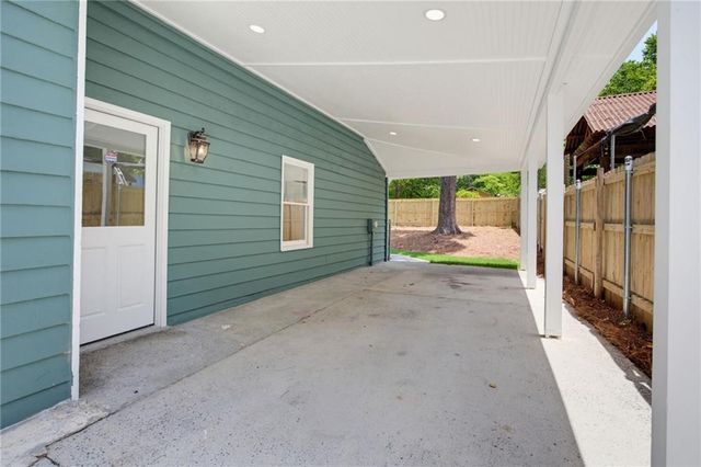 1383 Natchez Trace SW, Marietta, GA 30008