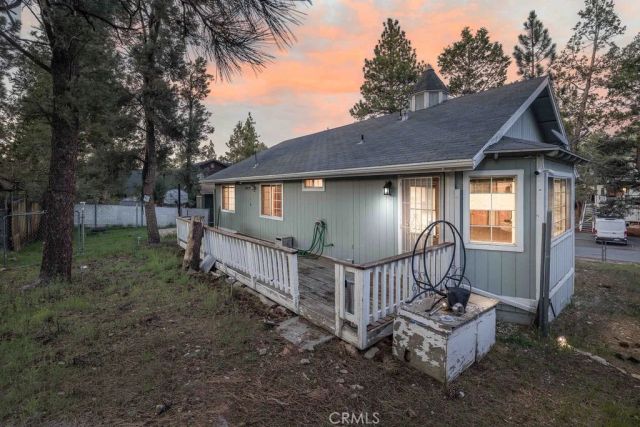 252 Riverside, Sugarloaf, CA 92386
