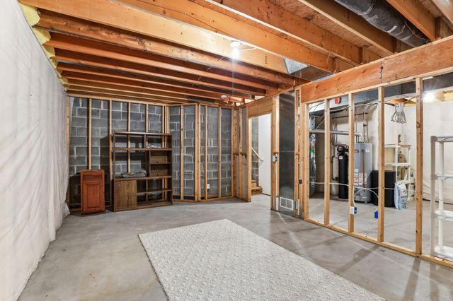 4676 Hamlet Avenue N, Oakdale, MN 55128