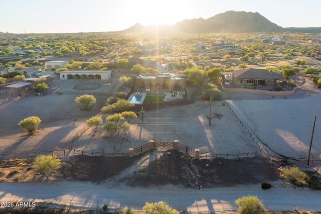 32021 N 143rd Place, Scottsdale, AZ 85262