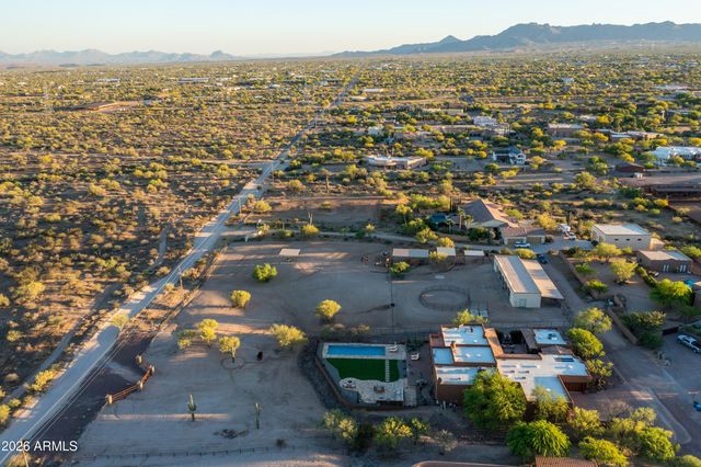 32021 N 143rd Place, Scottsdale, AZ 85262