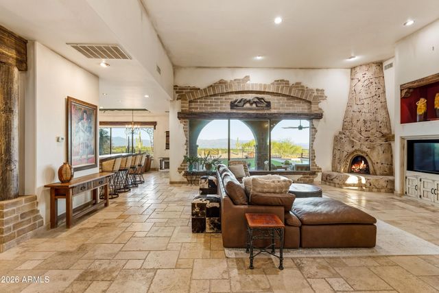 32021 N 143rd Place, Scottsdale, AZ 85262