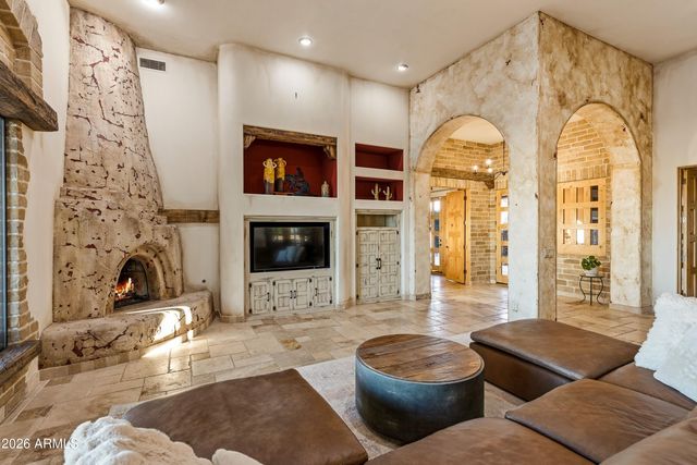 32021 N 143rd Place, Scottsdale, AZ 85262