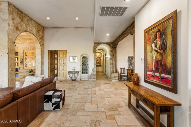 32021 N 143rd Place, Scottsdale, AZ 85262