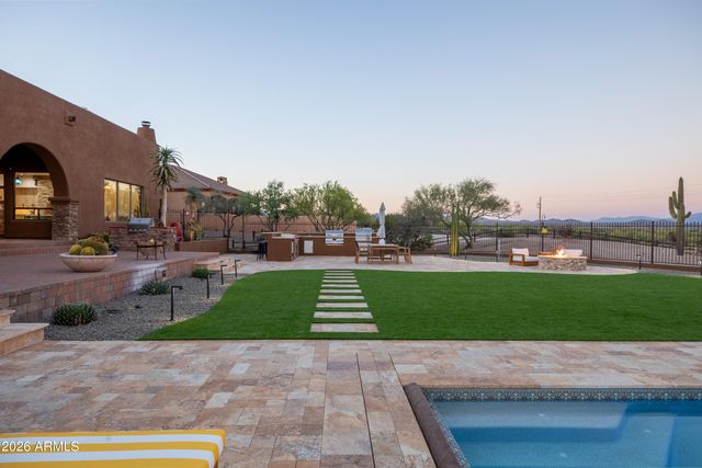 32021 N 143rd Place, Scottsdale, AZ 85262