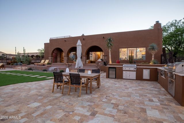 32021 N 143rd Place, Scottsdale, AZ 85262