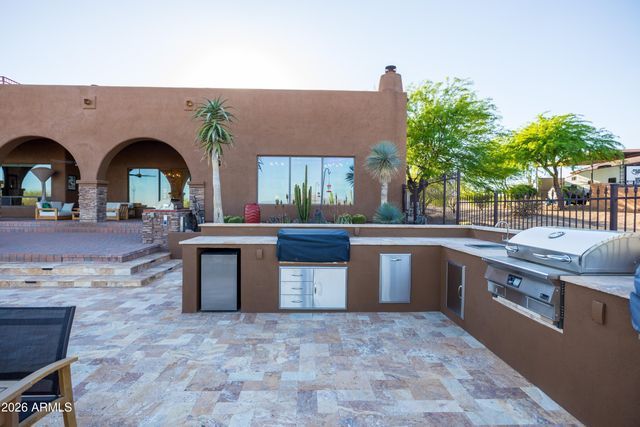 32021 N 143rd Place, Scottsdale, AZ 85262