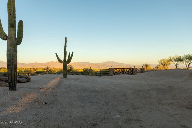 32021 N 143rd Place, Scottsdale, AZ 85262