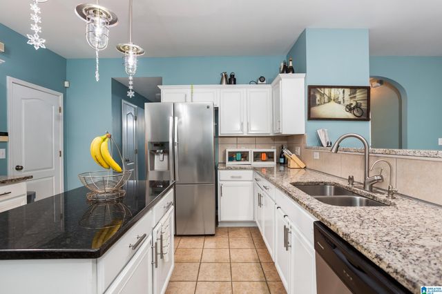 6333 TRACE WAY CIRCLE, Trussville, AL 35173