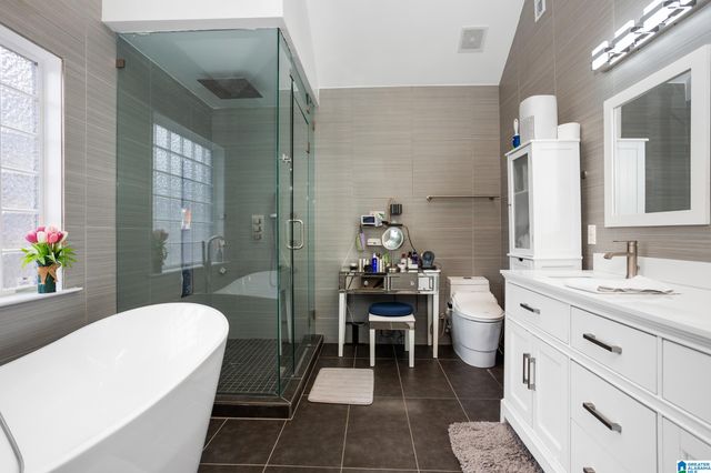 6333 TRACE WAY CIRCLE, Trussville, AL 35173