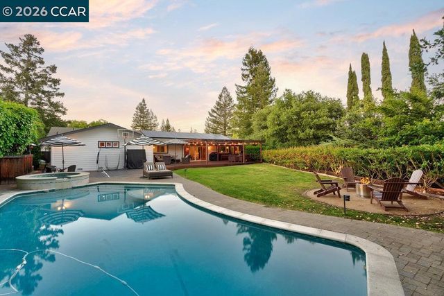 314 314 Draeger Dr, Moraga, CA 94556