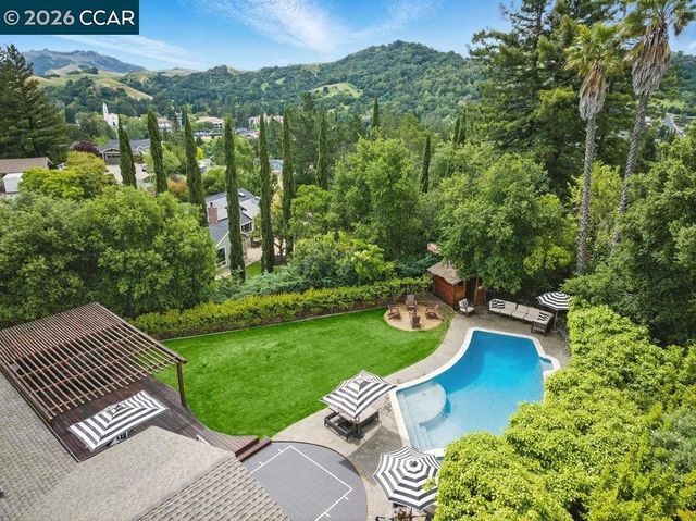 314 314 Draeger Dr, Moraga, CA 94556