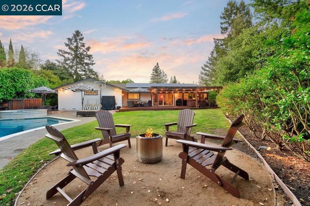 314 314 Draeger Dr, Moraga, CA 94556