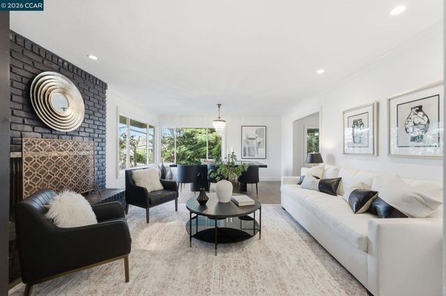 314 314 Draeger Dr, Moraga, CA 94556