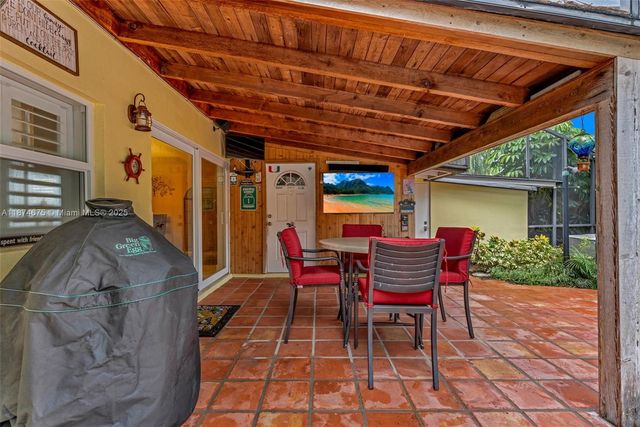 9730 SW 159th St, Miami, FL 33157