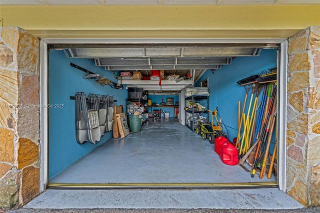 9730 SW 159th St, Miami, FL 33157
