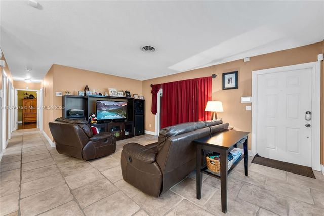 9730 SW 159th St, Miami, FL 33157