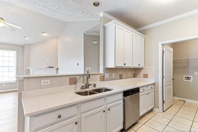 1324 Kershaw Loop 207, Fayetteville, NC 28314