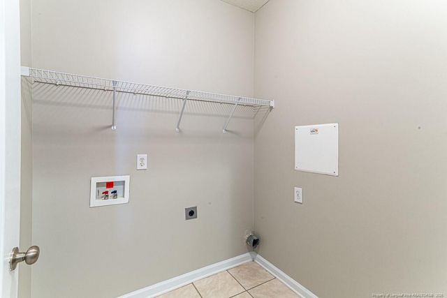 1324 Kershaw Loop 207, Fayetteville, NC 28314