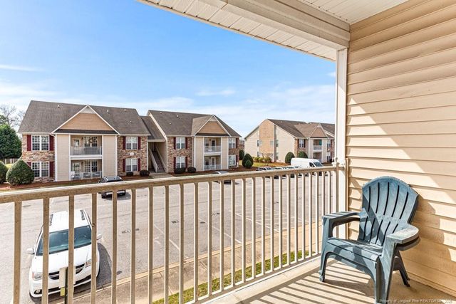 1324 Kershaw Loop 207, Fayetteville, NC 28314