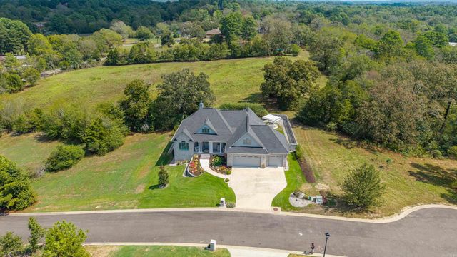 131 Damian Ct, Hot Springs, AR 71901