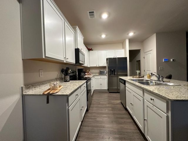 5216 Barberry Avenue, Oakwood, GA 30566