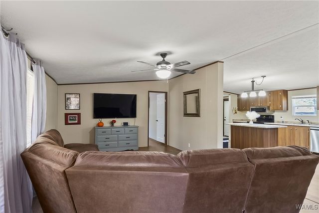 436 Dairy Farm, Moundville, AL 35474