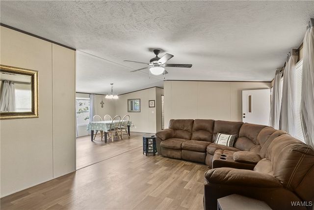 436 Dairy Farm, Moundville, AL 35474