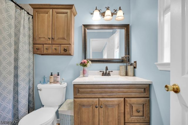 28 Brady Rd, Other Orange County, NY 10990