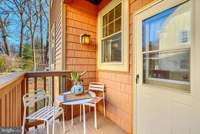 2215 SOUTH RD, Baltimore, MD 21209