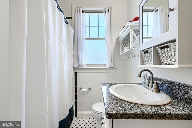 2215 SOUTH RD, Baltimore, MD 21209