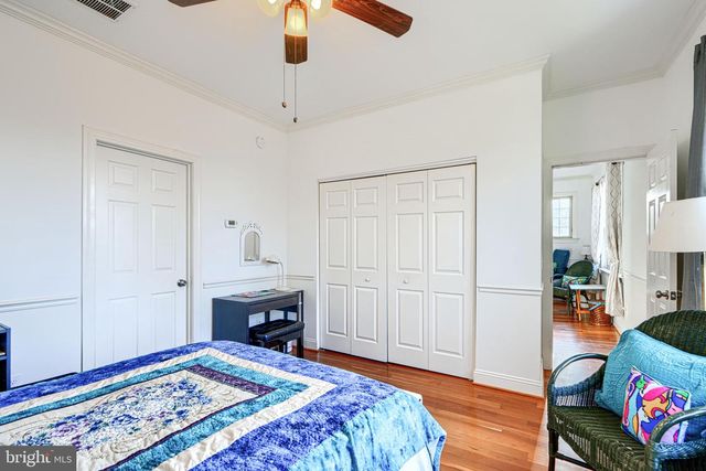 2215 SOUTH RD, Baltimore, MD 21209