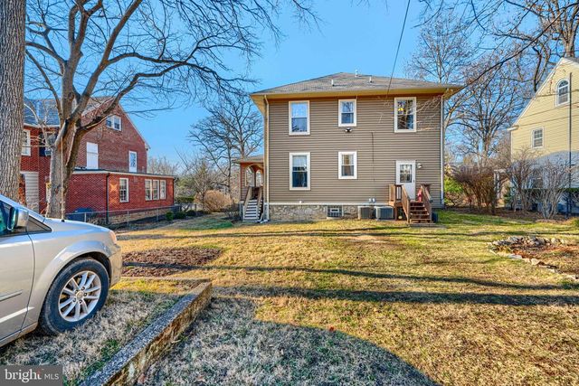 2215 SOUTH RD, Baltimore, MD 21209