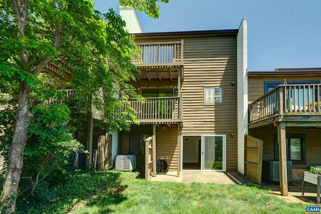 239 HARVEST DR, Charlottesville, VA 22903