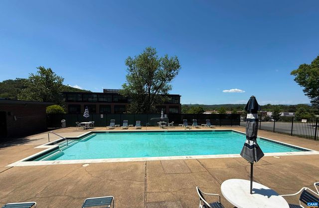 239 HARVEST DR, Charlottesville, VA 22903
