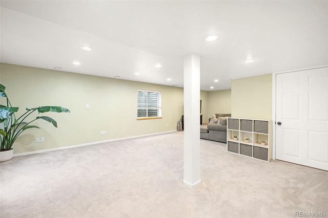 811 Union Street, Lakewood, CO 80401