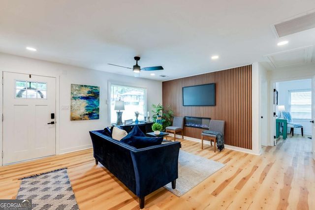 766 Pegg Road SW, Atlanta, GA 30315