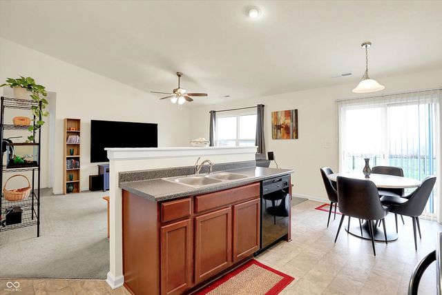 2546 Bridlewood Drive, Franklin, IN 46131