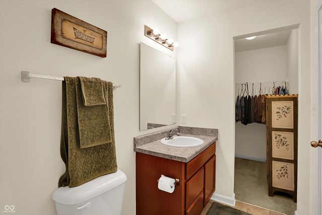 2546 Bridlewood Drive, Franklin, IN 46131