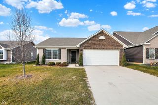 2546 Bridlewood Drive, Franklin, IN 46131