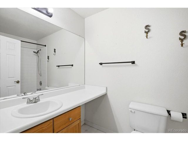 3449 S Espana Ct, Aurora, CO 80013