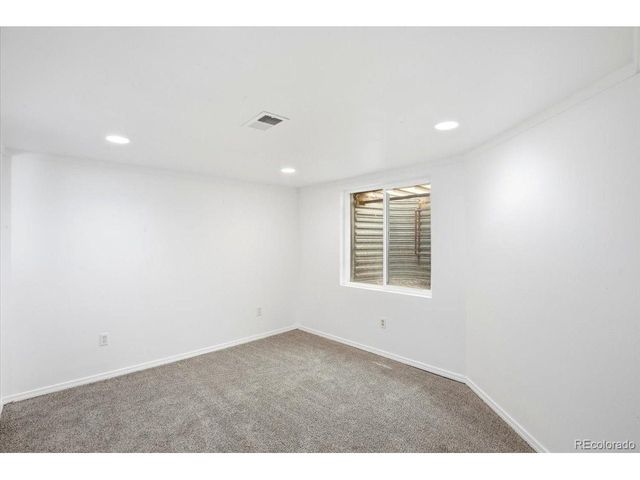 3449 S Espana Ct, Aurora, CO 80013