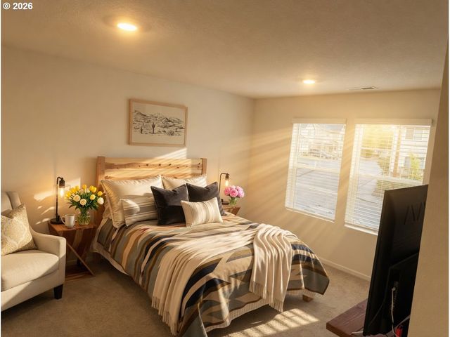 861 N 19TH Ave, Cornelius, OR 97113