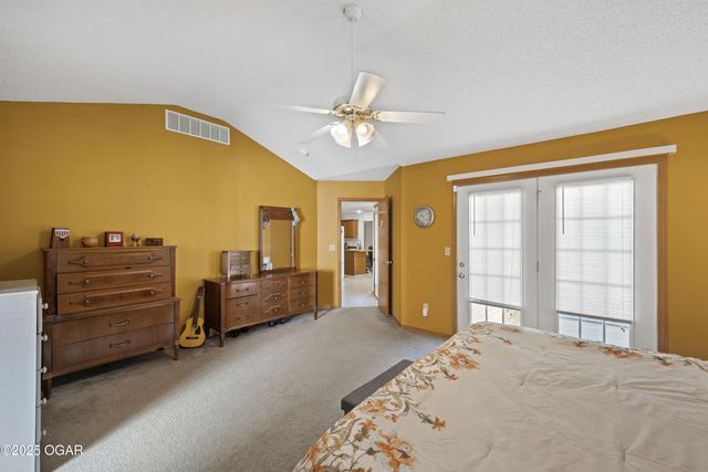 2003 Blue Jay Drive, Webb City, MO 64870