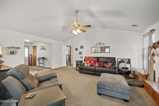 2003 Blue Jay Drive, Webb City, MO 64870