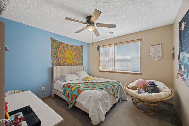 2003 Blue Jay Drive, Webb City, MO 64870