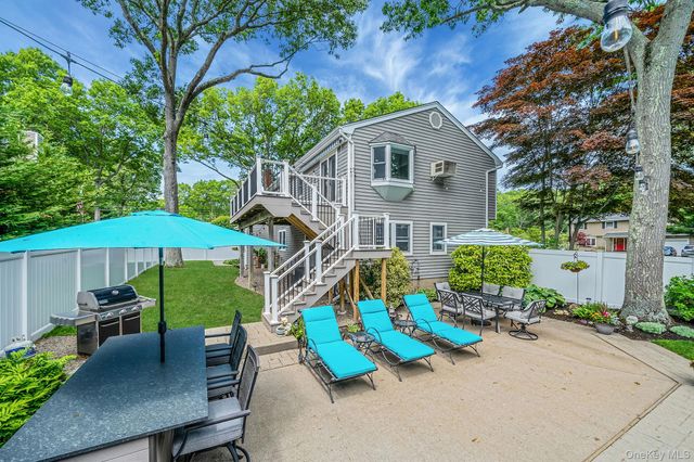74A Hilltop Drive A, Smithtown, NY 11787