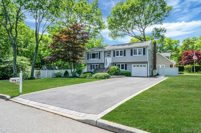 74A Hilltop Drive A, Smithtown, NY 11787