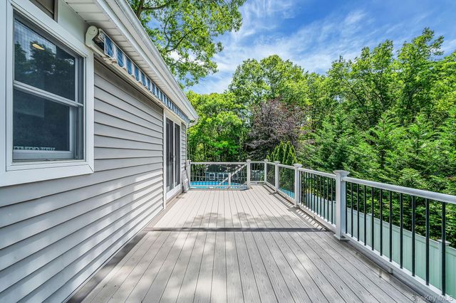 74A Hilltop Drive A, Smithtown, NY 11787